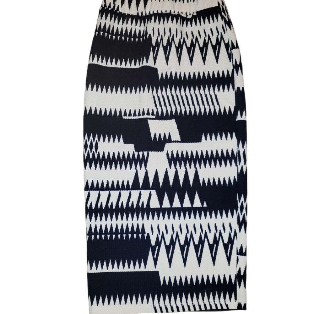 Daily Specials Geo BodyCon Pencil Skirt sz S